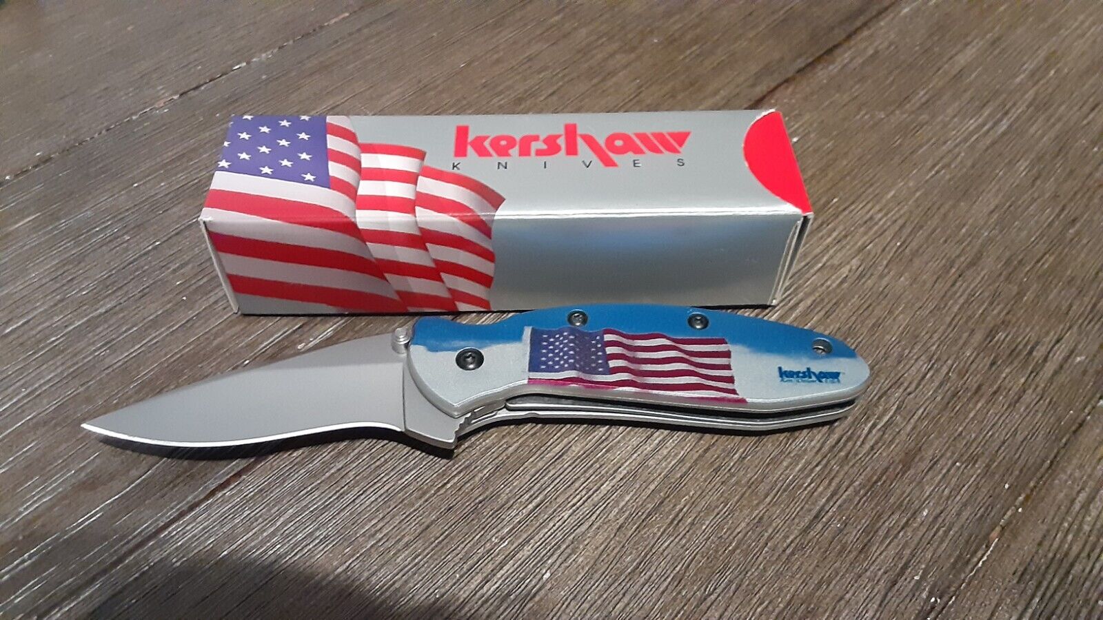 Kershaw Scallion 1620FLG American flag knife w/ box & paperwork rare & mint