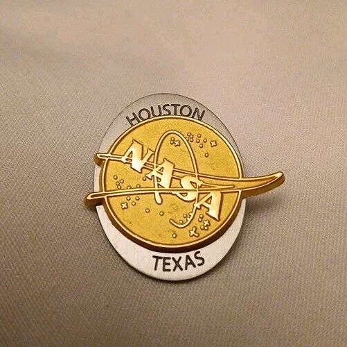 Nasa Houston Texas Collectible Pin Hat Lapel Souvenir Excellent Condition