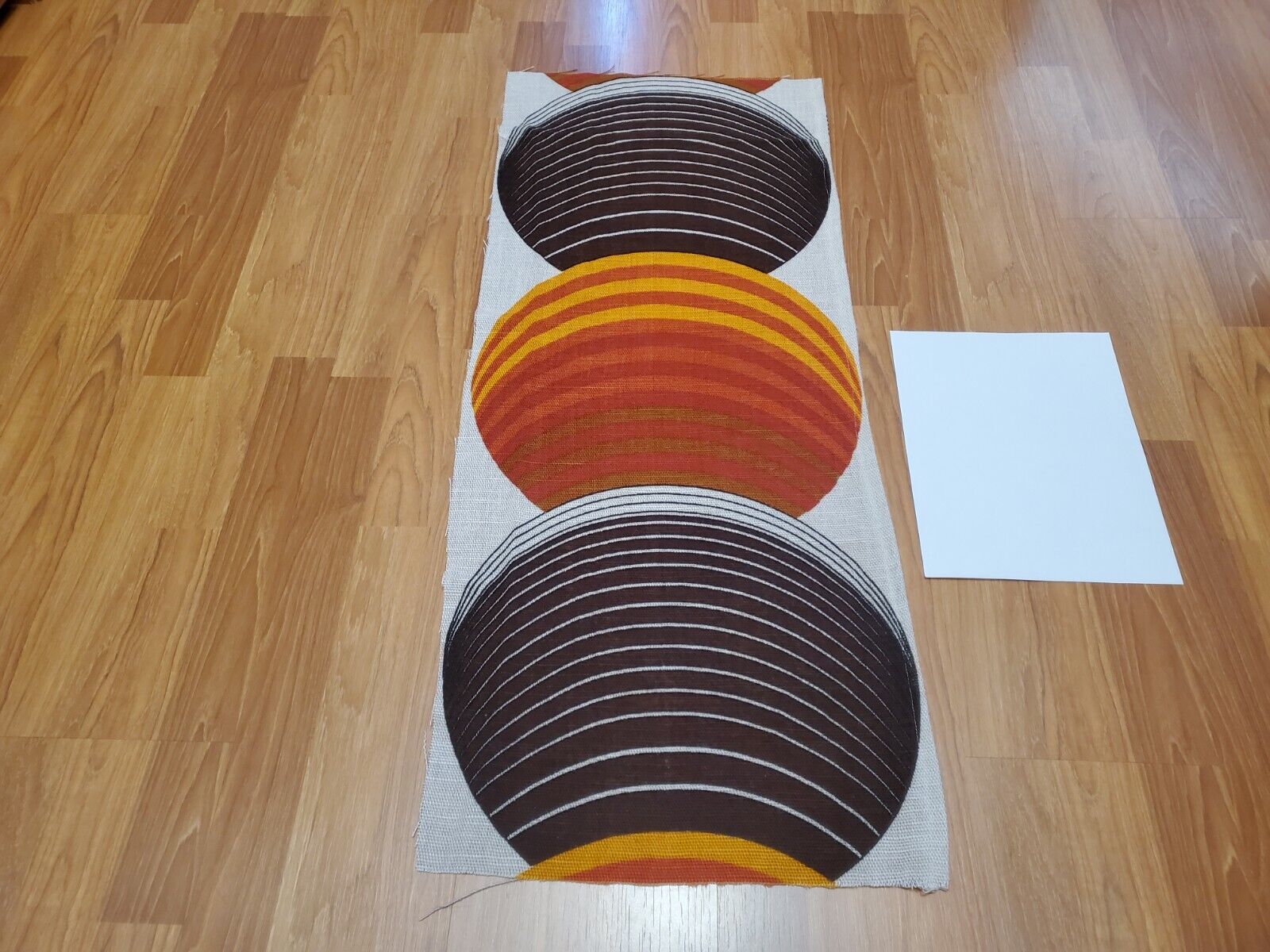 Awesome RARE Vintage Mid Century retro 70s org brn striped spheres sml fabric