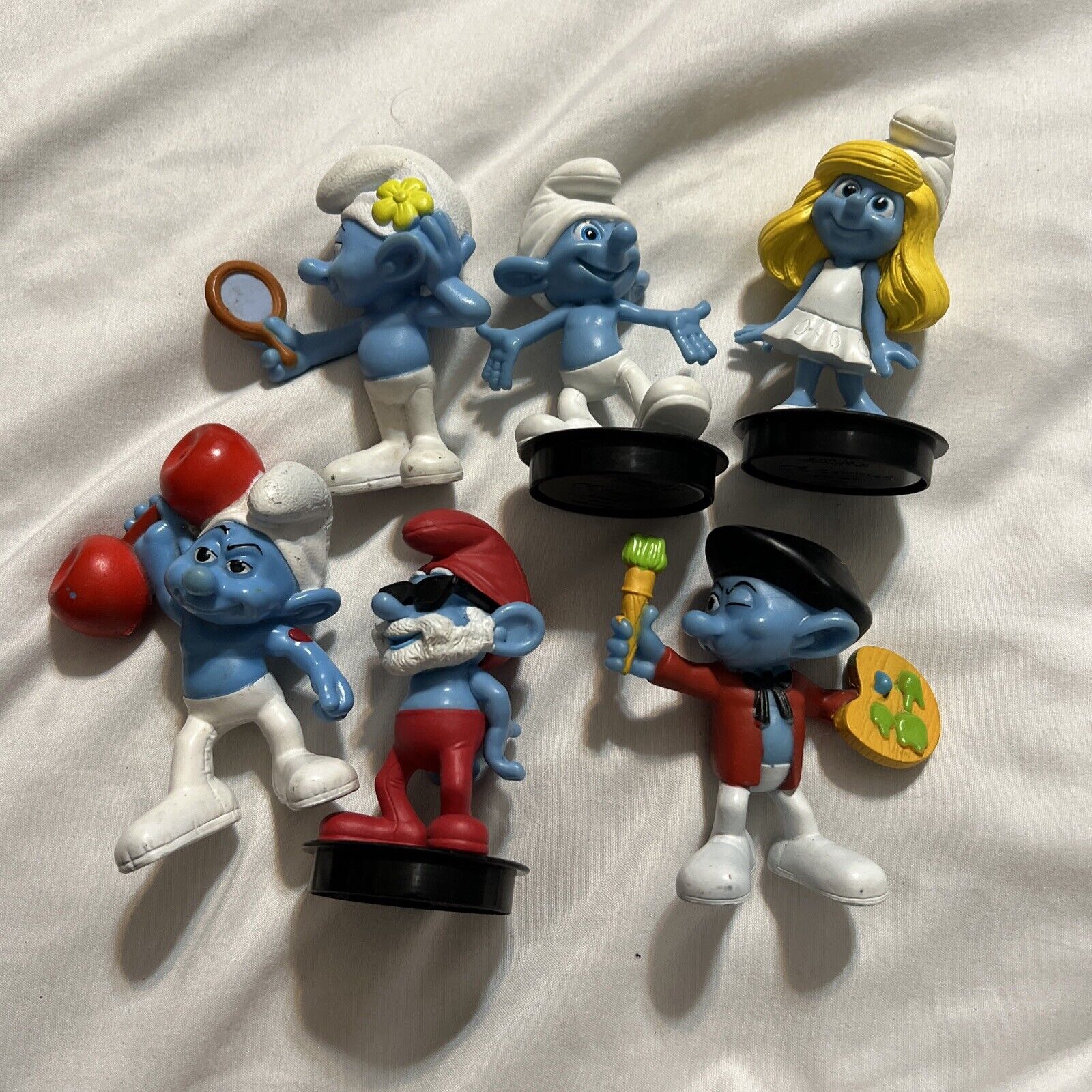 6 Smurf Figures 3\