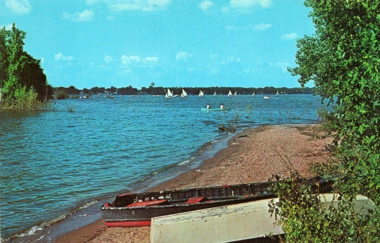 Clear Lake Iowa IA view of THE ISLAND and sailboat races Vtg Postcard Chrome