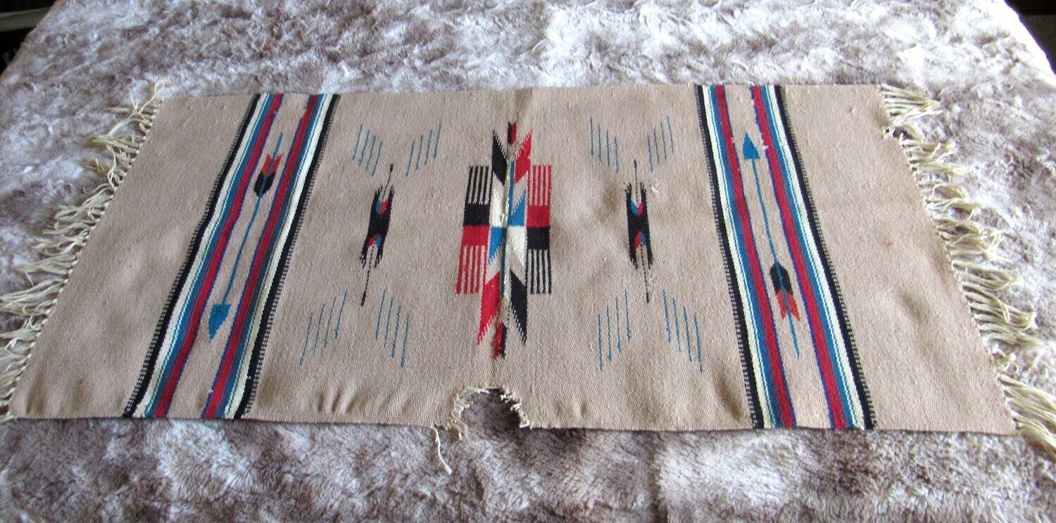 Native American INDIAN Rug Navajo Wool Preowned Vintage