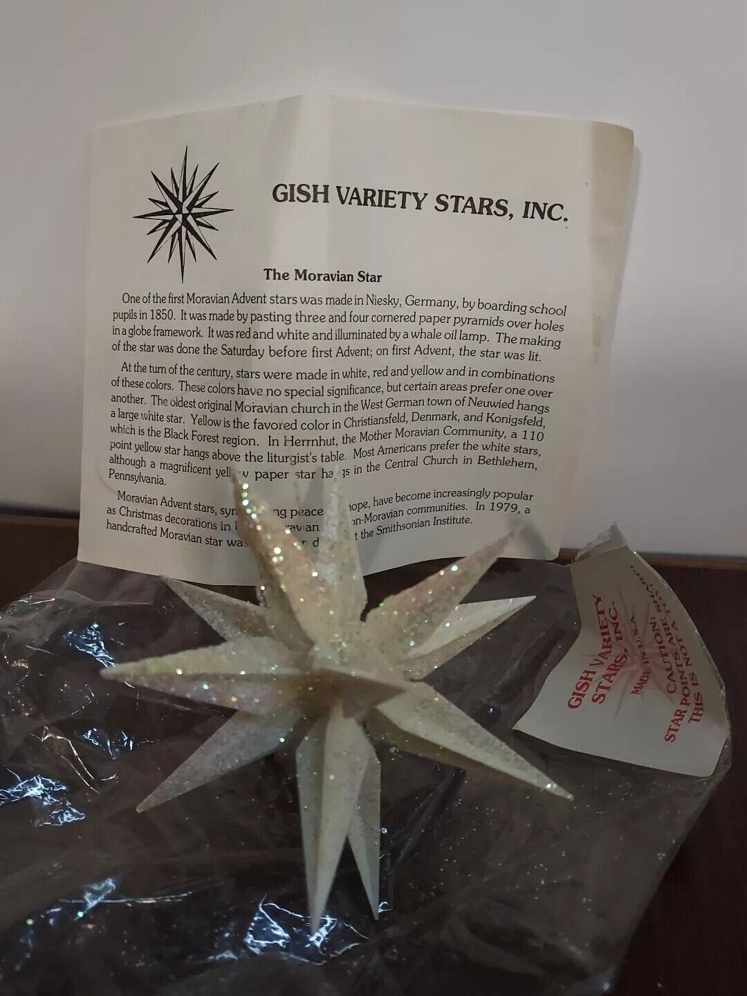 Vtg Moravian Star Ornament GISH VARIETY STAR, INC W/ Original Paperwork, 3.5\