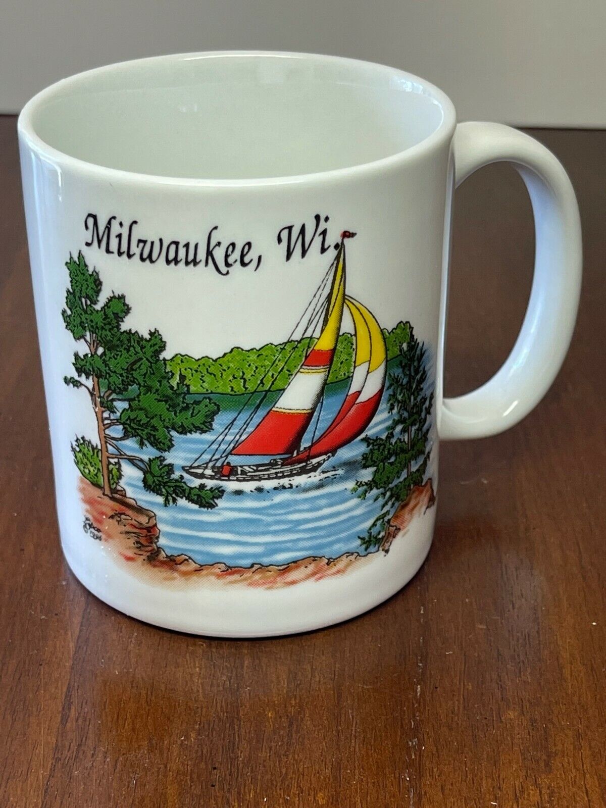 Unique  \'Milwaukee, Wisconsin\' Souvenir Coffee Mug (#72)