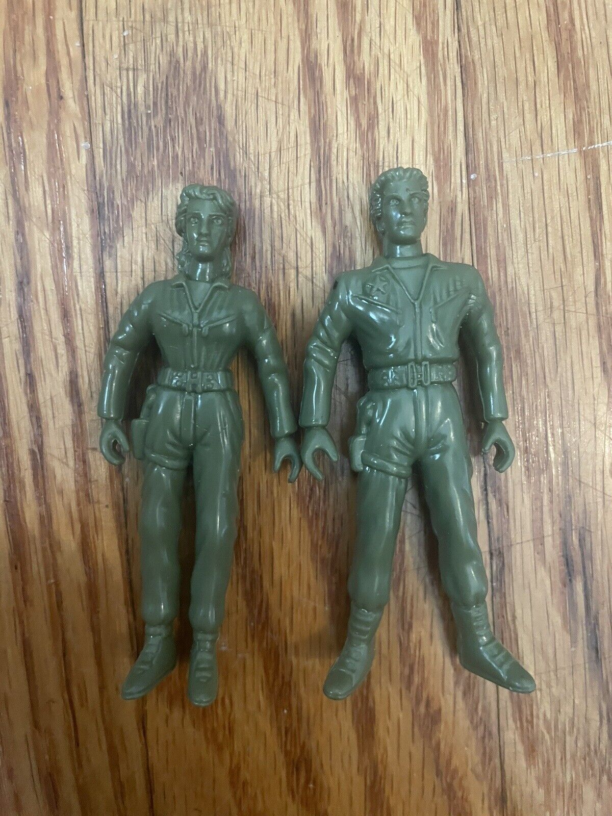Lot Of 2 Figures From The Ultraman Clash & Thrash City Action set, 1992 Bandai