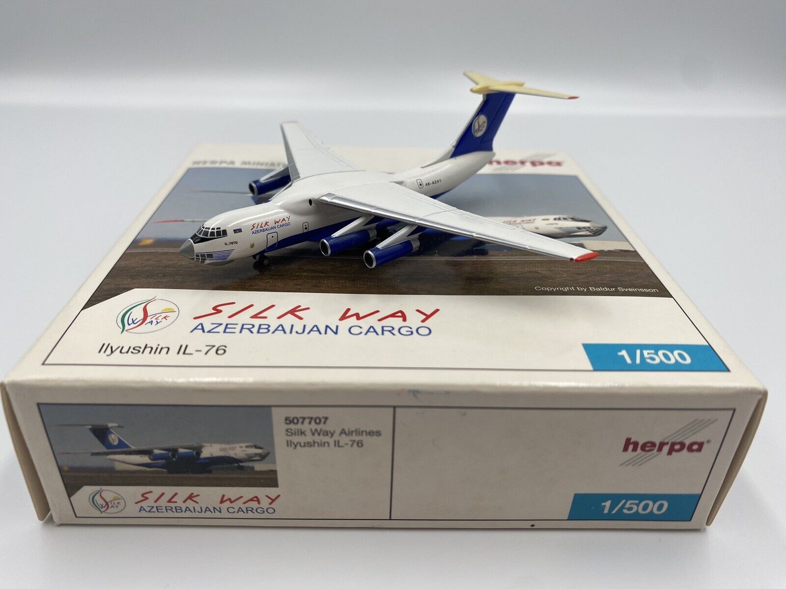 HERPA WINGS (507707) 1:500 SILK WAY AIRLINES IIYUSHIN IL-76 BOXED