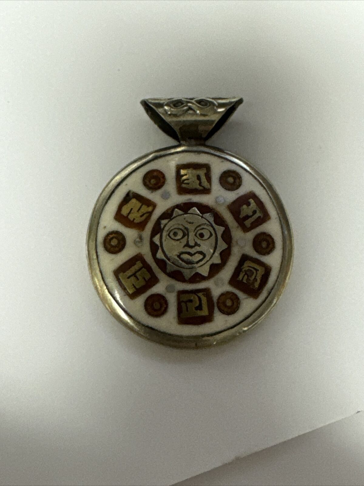 Nice Tibet Tibetan Buddhist Amulet Sun & Elephant
