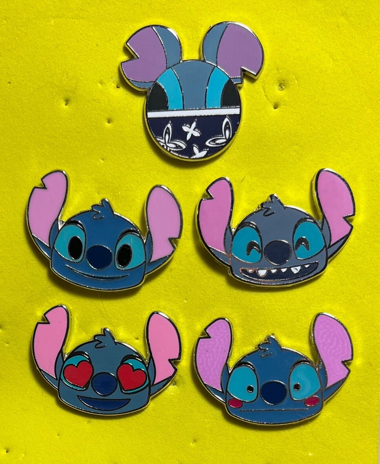 Lot of 5 Stitch Disney Trading Pins