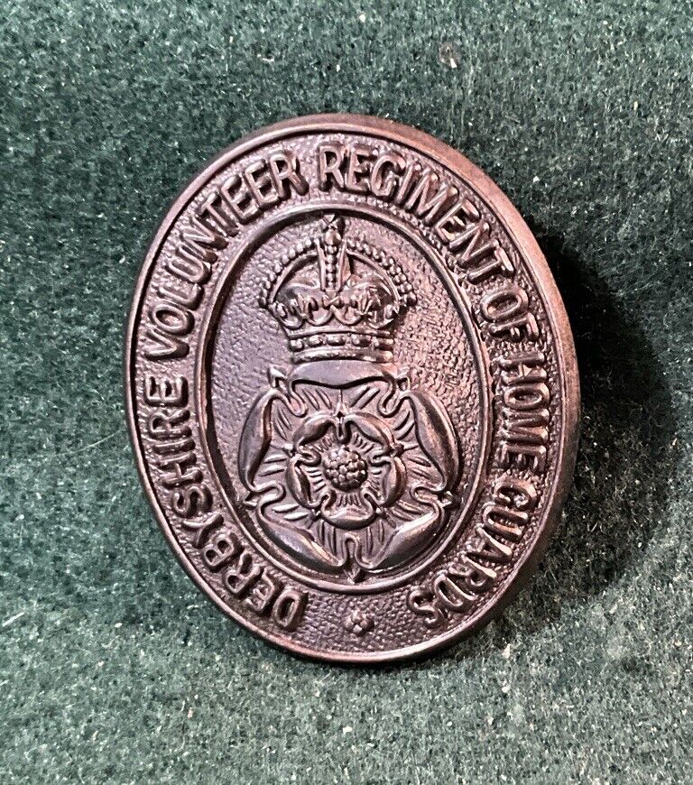 Derbyshire Volunteer Regiment of Home Guard Blackened Copper Cap Badge Y66