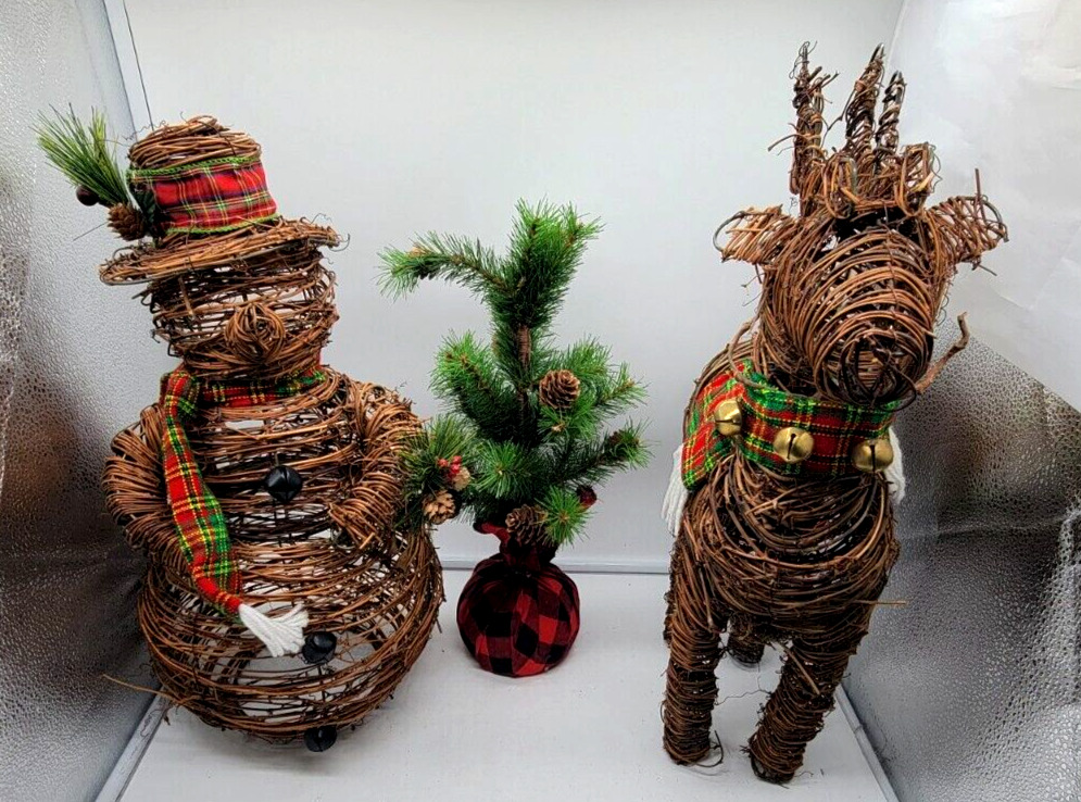 Woven Wicker Snowman and Reindeer with Christmas Tree (set of 3)