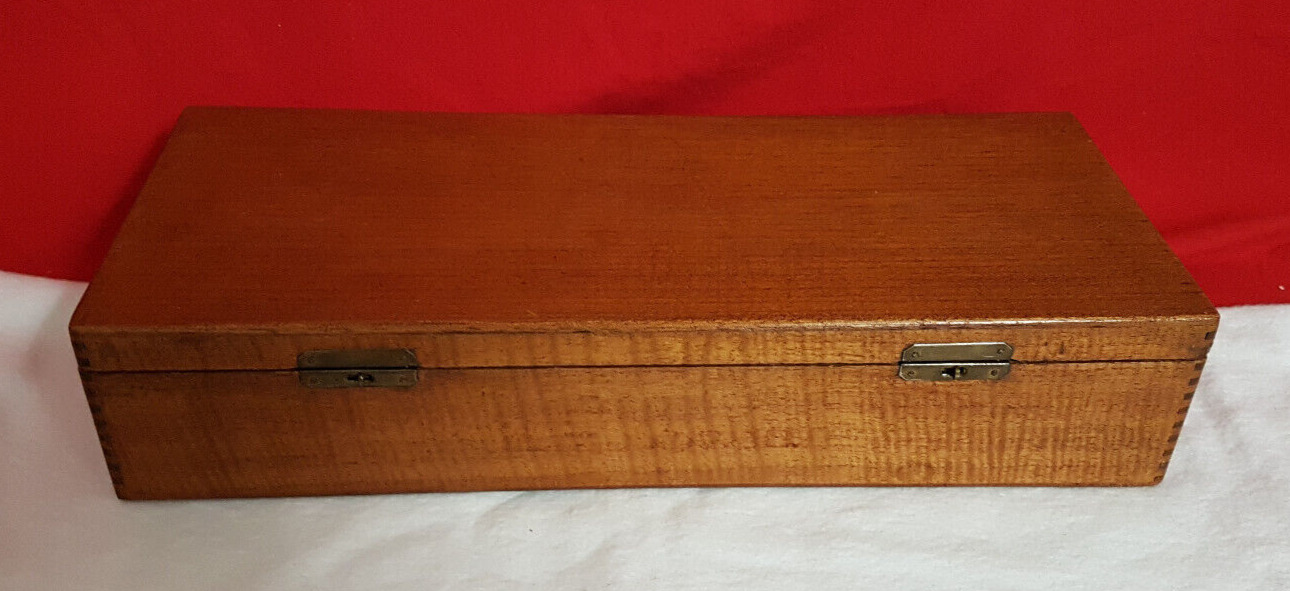 Vintage Benson & Hedges Wooden Cigar Box with Dovetailed Corners & Tiger Grain