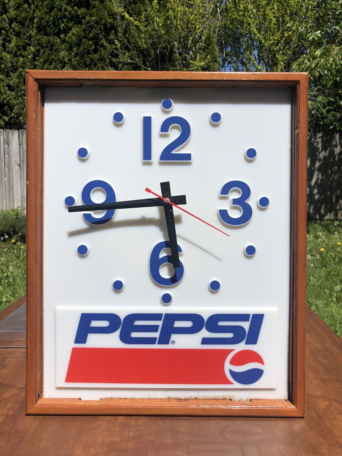 Vintage 1990’s PEPSI Cola Soda Pop Lighted Wall Clock Sign Custom Made Wood Box