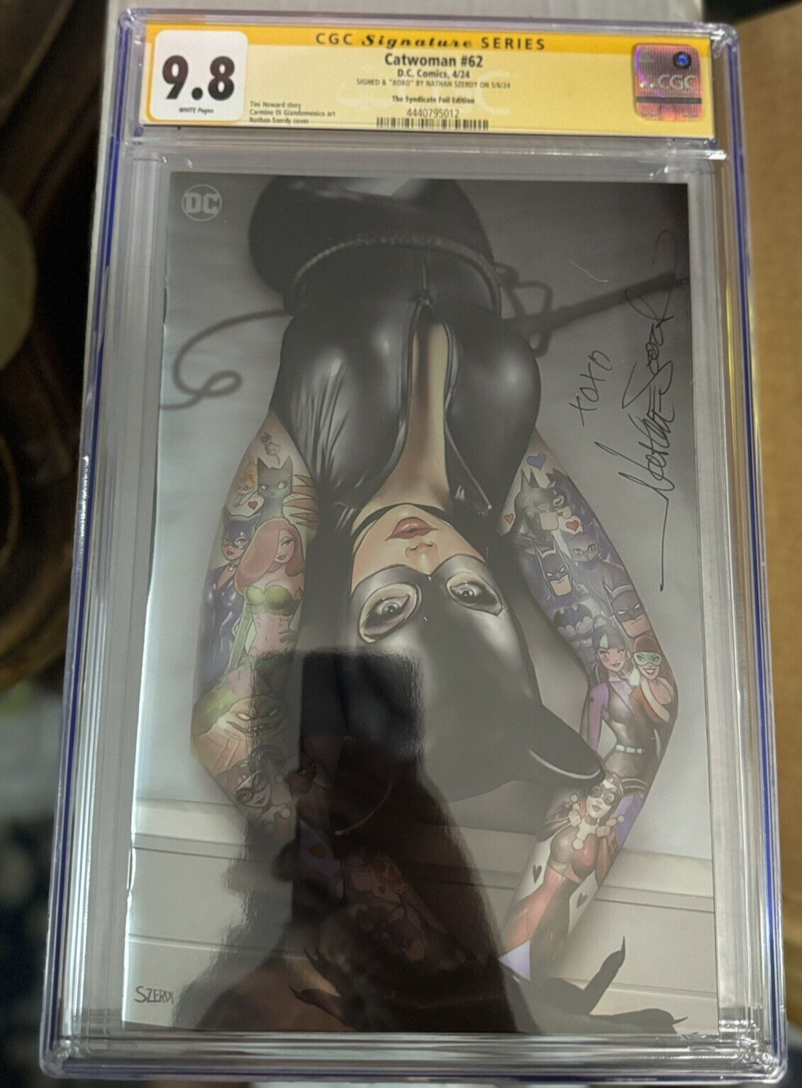 CATWOMAN #62 SIGNED BY NATHAN SZERDY CGC 9.8 FOIL VIRGIN TATTOO VARIANT COVER DC