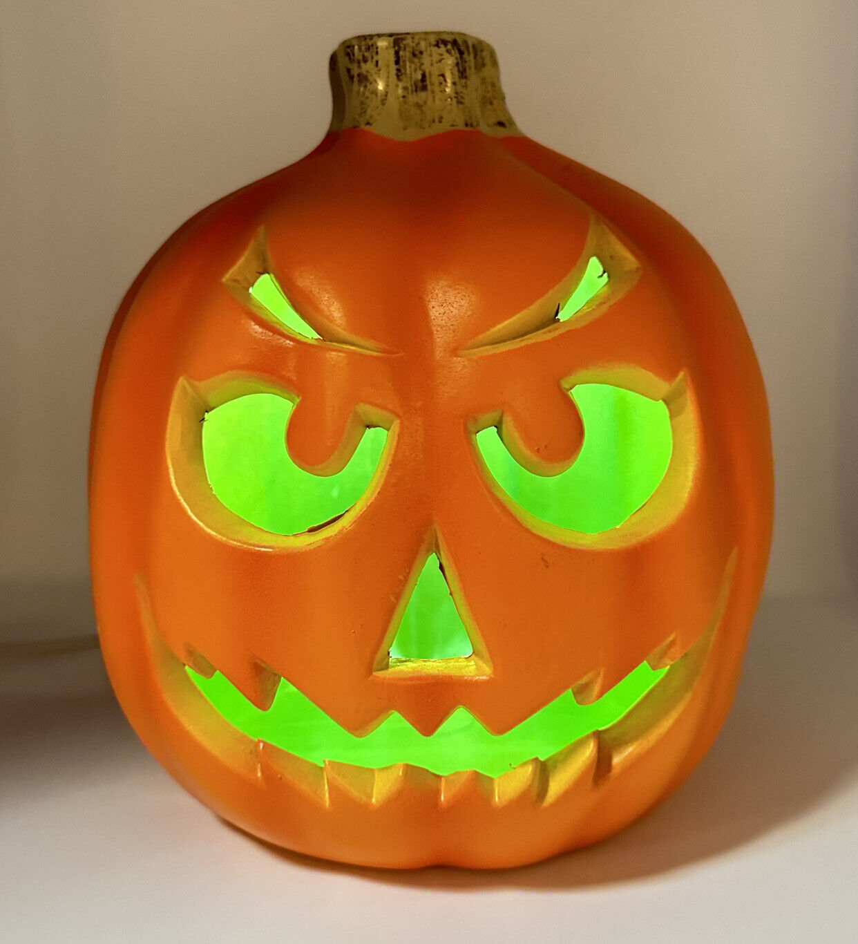 Scary Angry Mean Blow Mold Pumpkin Halloween Magic Light Up