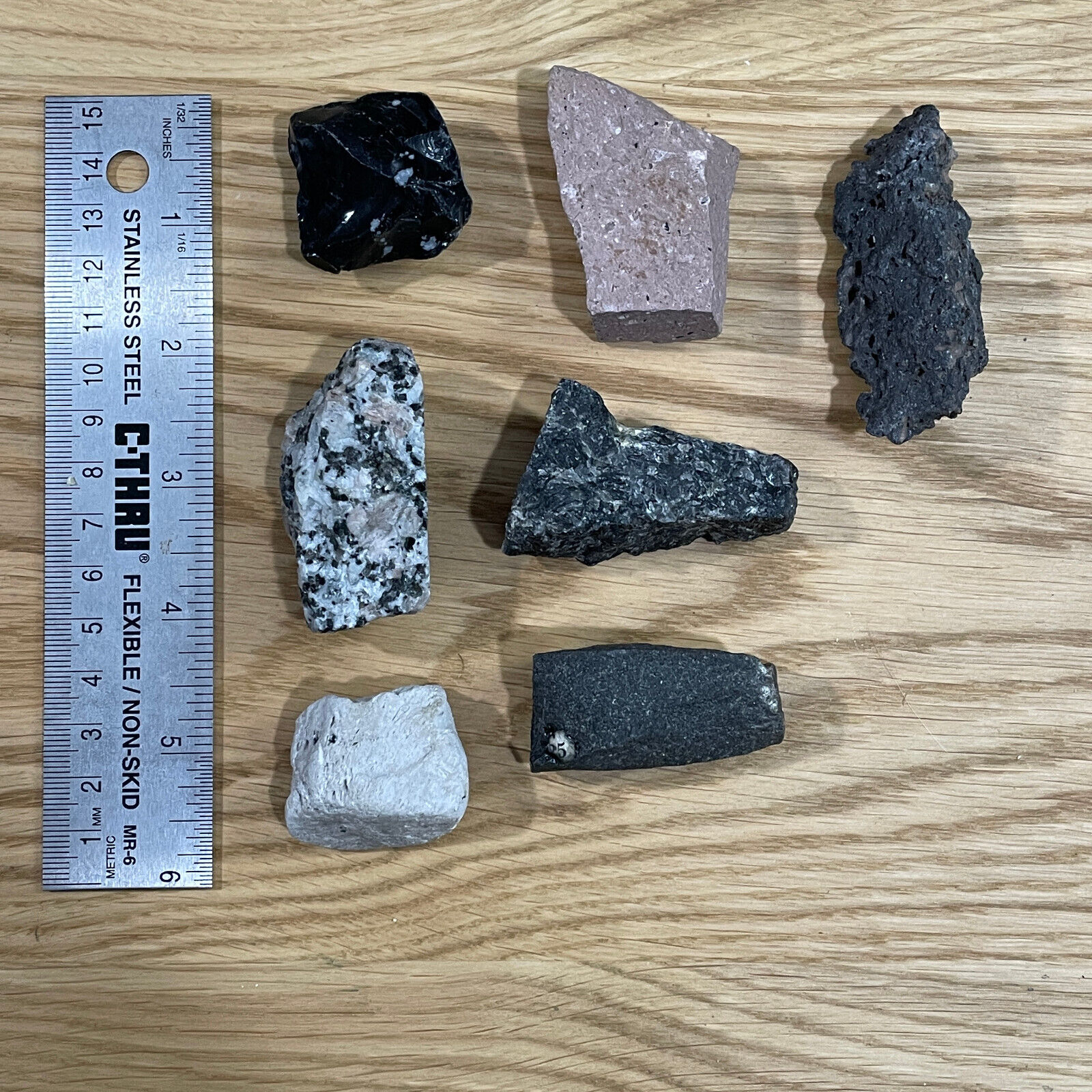 24 Piece Educational Rocks & Minerals Kit Vintage
