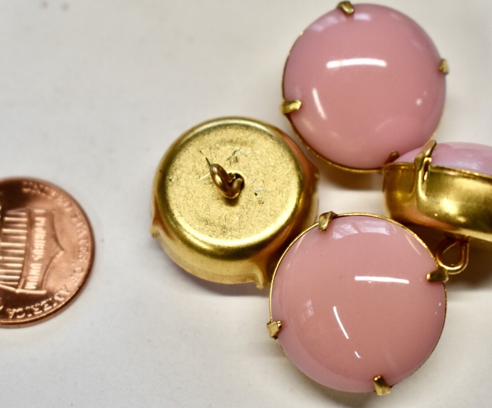 VINTAGE LARGE PINK OPAQUE GLASS BUTTONS  VINTAGE STONES SET in BRASS 20mm