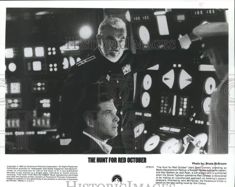 1990 Press Photo Sean Connery and Alec Baldwin star in The Hunt for Red October