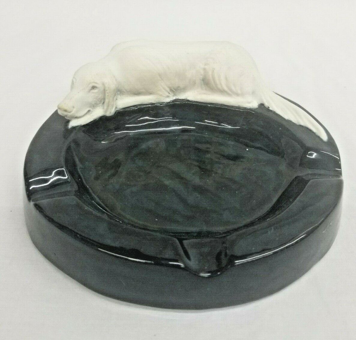 Jasperware Seymour Jones 1961 Art Porcelain Ashtray White English Setter Dog