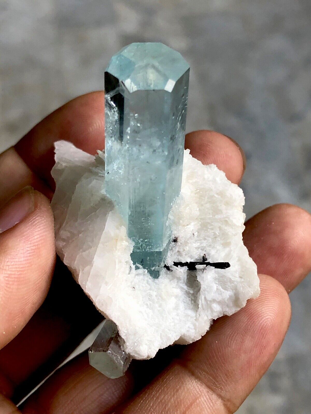 60-Grms_ Diamond Cut Beryl  Var.Aquamarine specimen from Skardo,Pakistan’