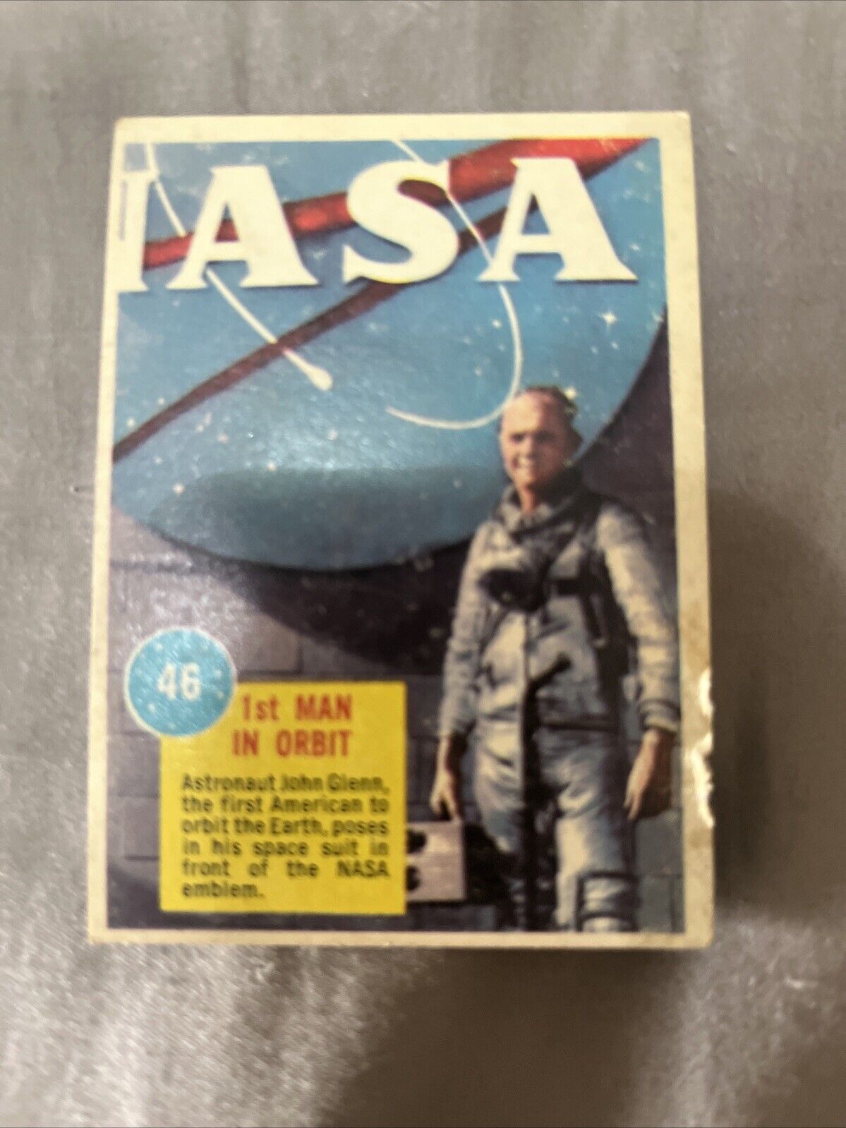 1963 Topps NASA Astronauts #46- 1st Man In Orbit (John Glenn) 3D back VG+