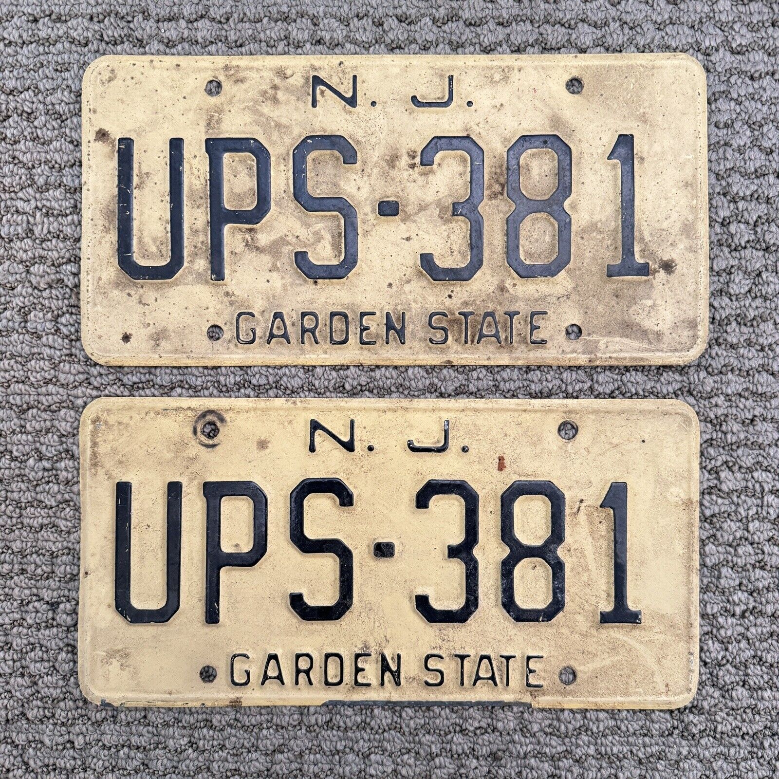 Vintage New Jersey License Plate pair 1960s/1970s # UPS - 381