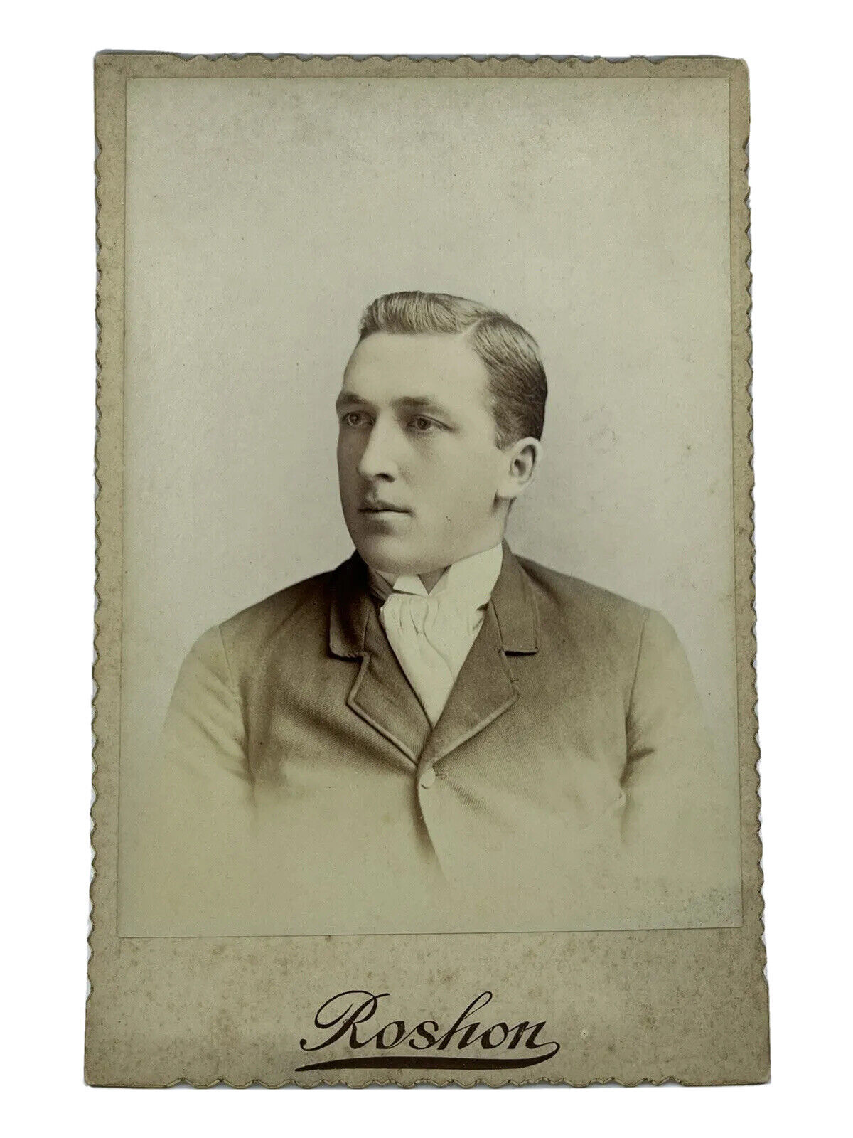 LEBANON PA 1880s 1890s Victorian Young Man Suit Tie Cabinet Card