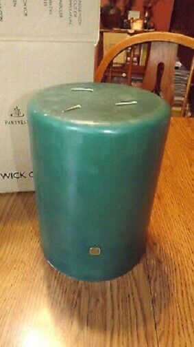 Partylite PINEBERRY  3-wick candle  6 X 8  CANDLE