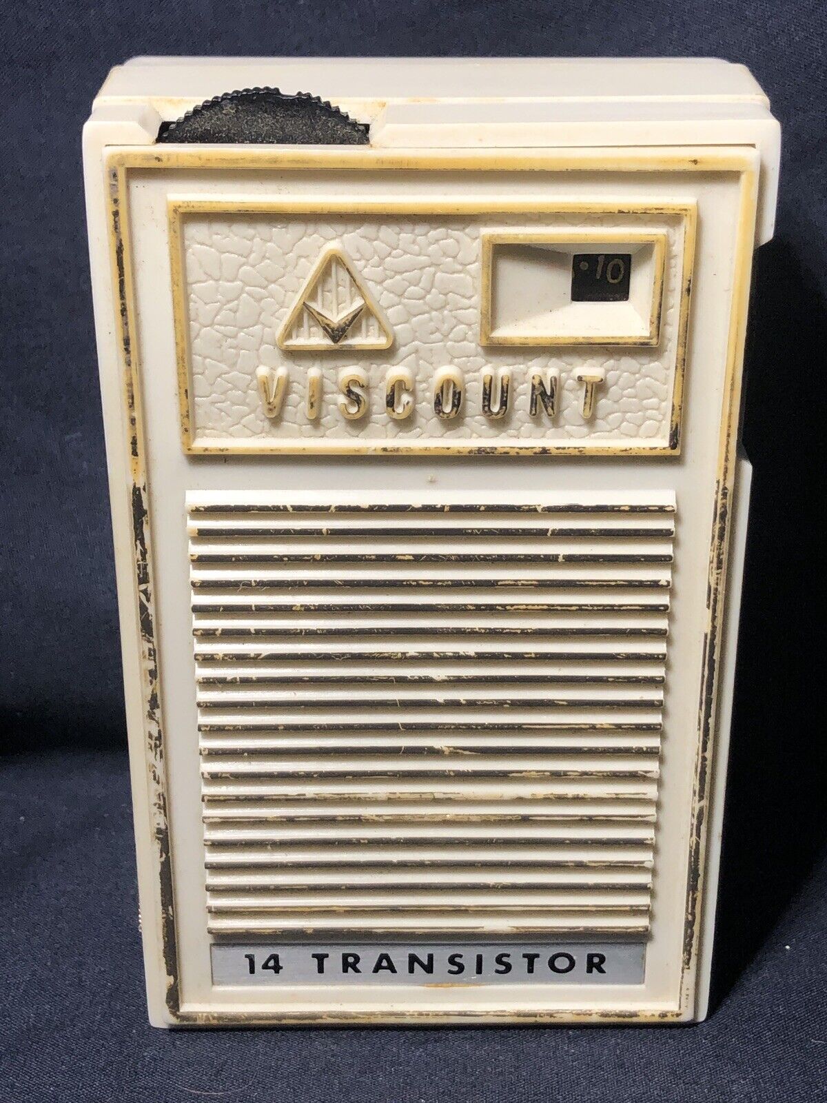 Vintage Viscount Transistor AM Radio. IT WORKS  