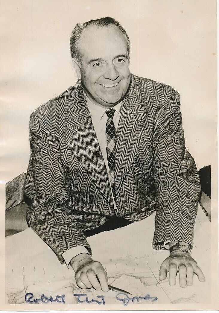 Robert Trent Jones-Vintage Signed Photograph (Golf Course Architect)