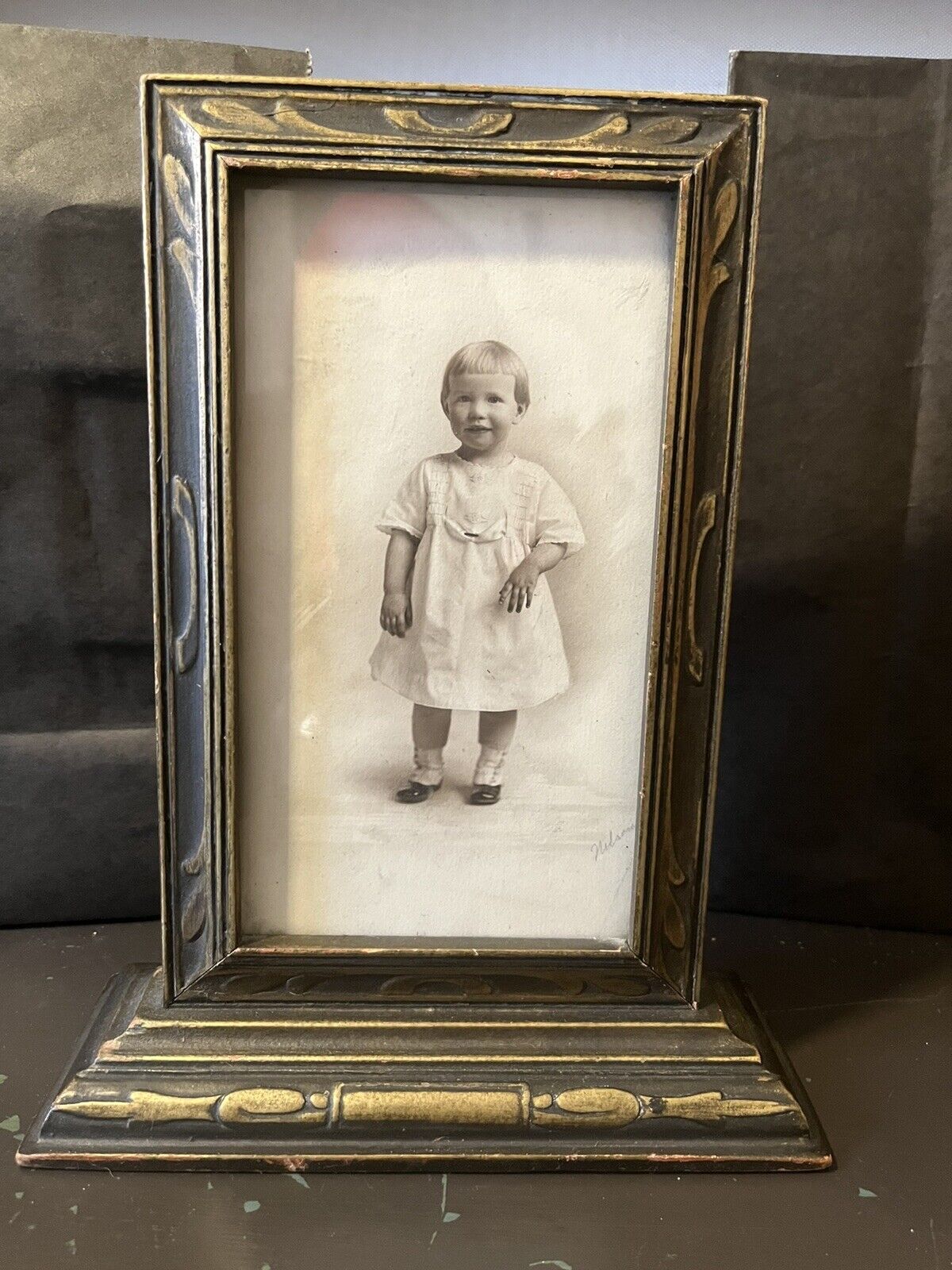 Antique  Kodak 1910s BEAUTIFUL Little Girl ORIGINAL FRAME SELF  Signed