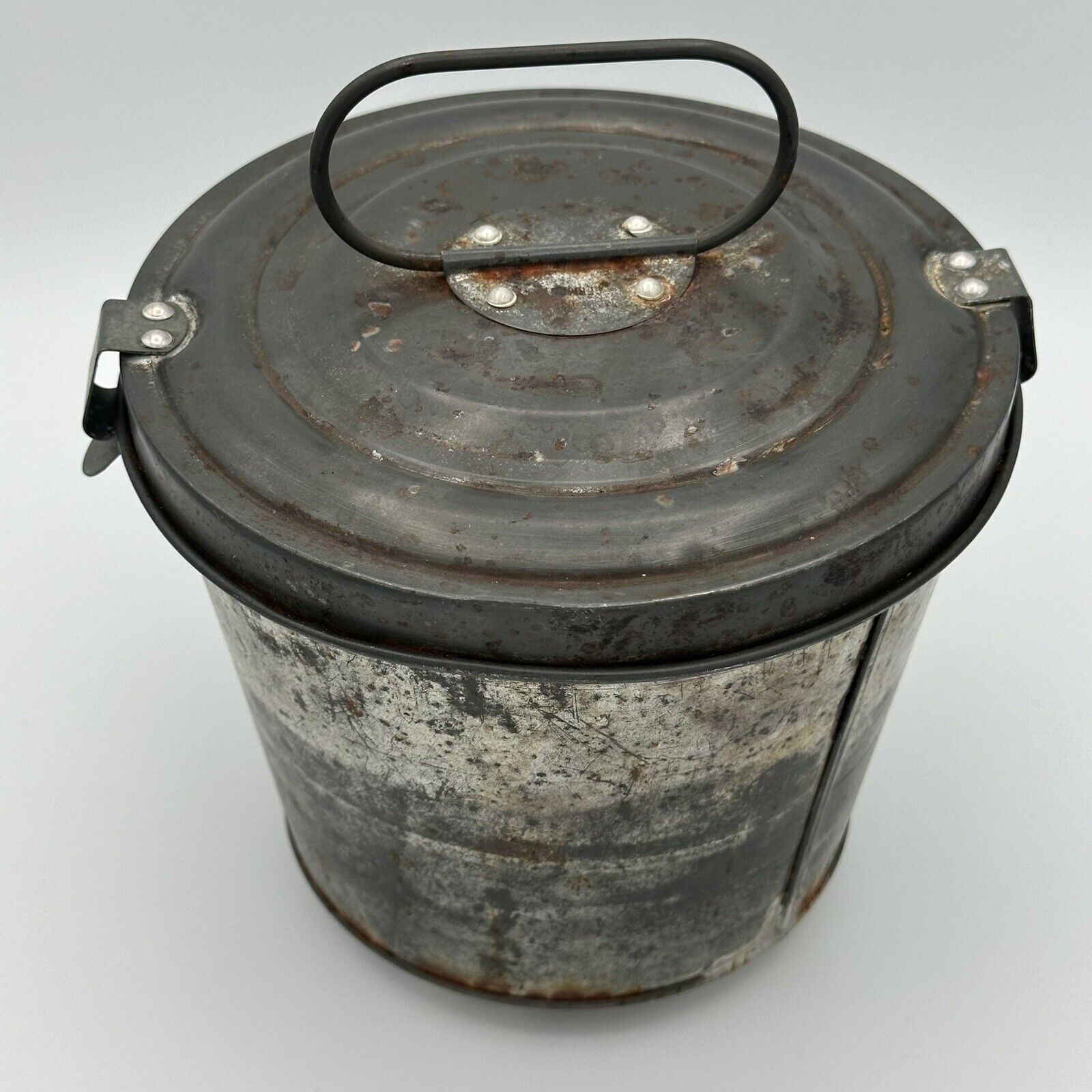 Vintage Aluminum Bundt Pan, Antique Kitchen Tool, 6\