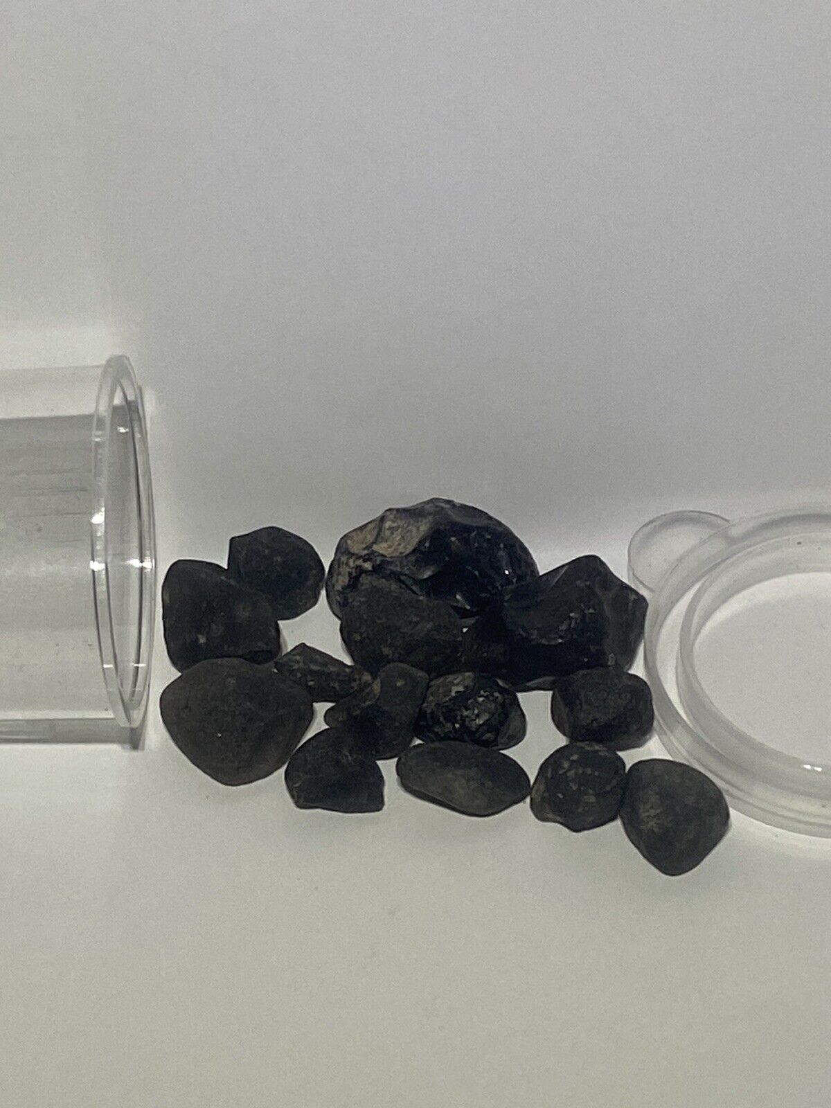 Saffordites Smalls Each Container 7-8g Cintamani Stones  Minerals  Arizona