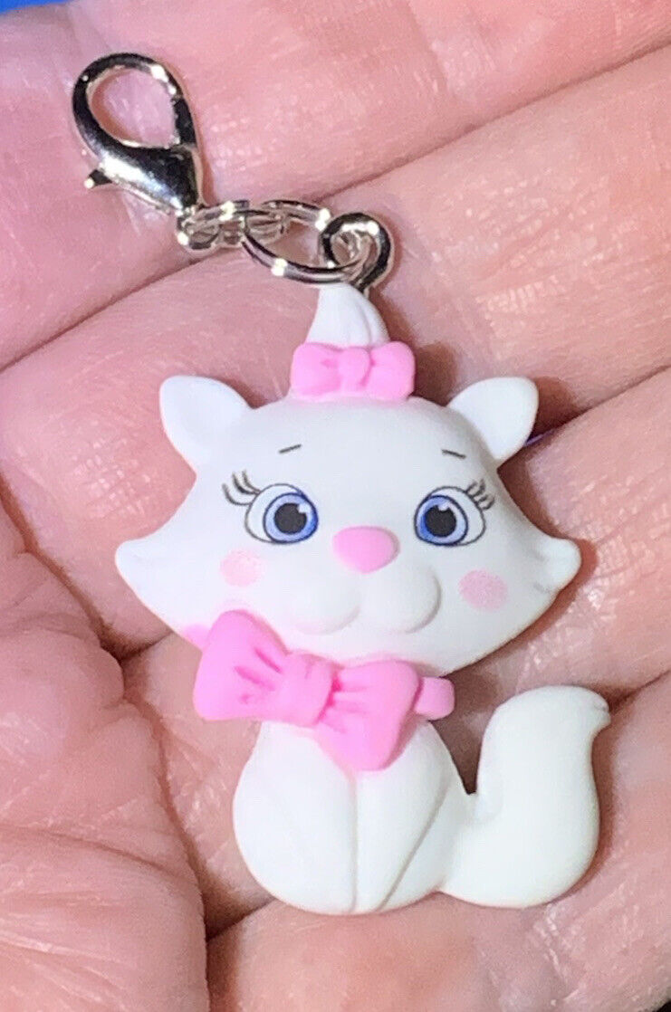 Marie Cat From Aristocats Zipper Pull & Keychain Add On Clip