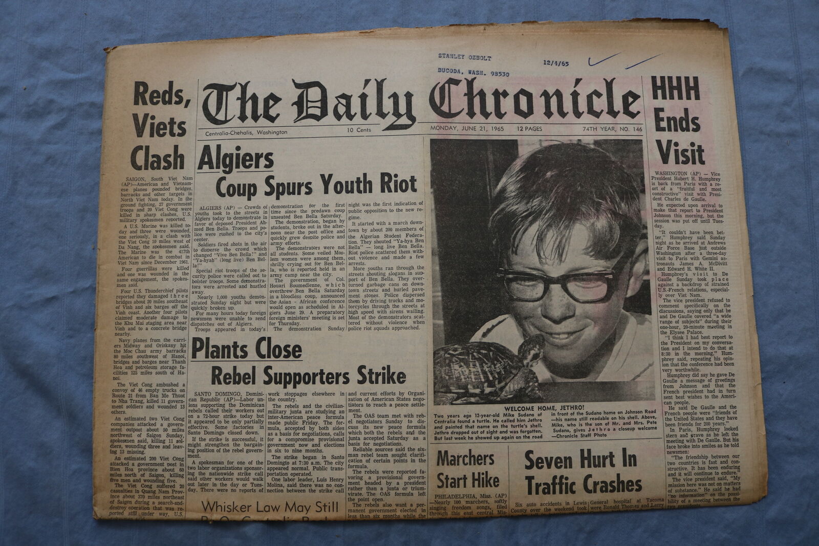 1965 JUNE 21 THE DAILY CHRONICLE NEWSPAPER - REDS, VIETS CLASH - NP 8527