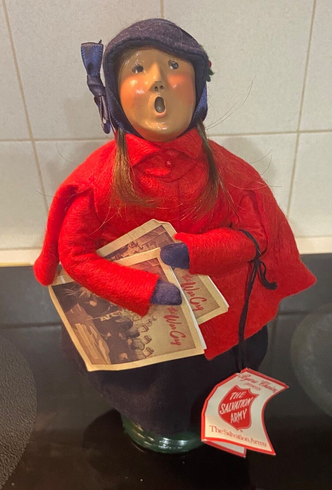 Byers Choice Caroler Salvation Army  Girl with pigtails Holding The War Cry