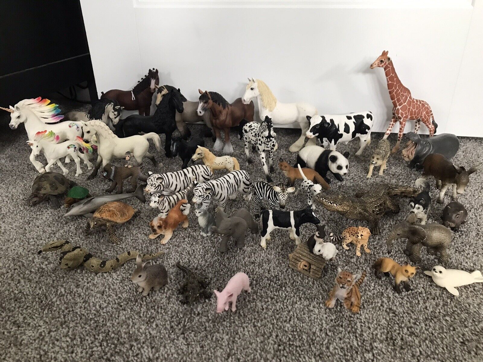 Schleich Lot Of 46- Horses, Farm And Wild Animals