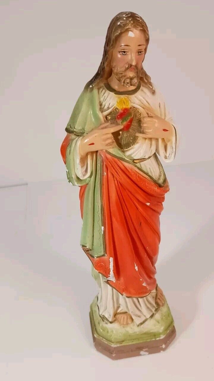 Vintage Chalkware JESUS Statue Sacred Heart Christian Columbia Statuary CS 110