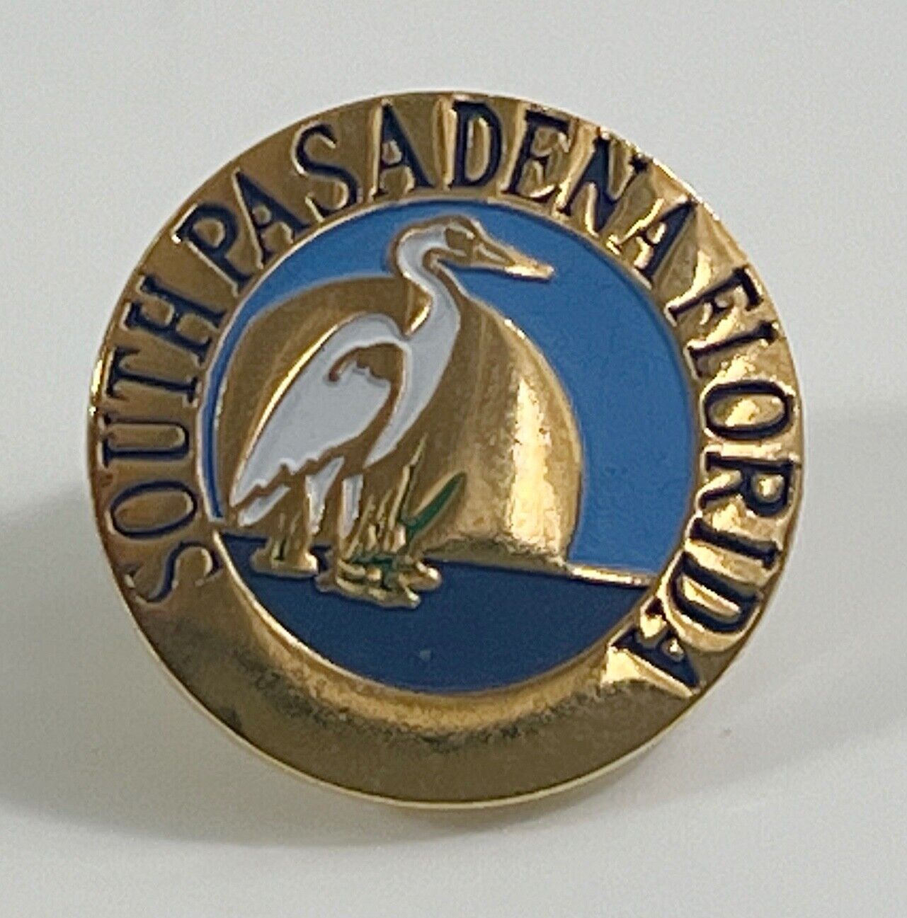 Gold Tone South Pasadena Florida Collectible Travel Souvenir Lapel Pin