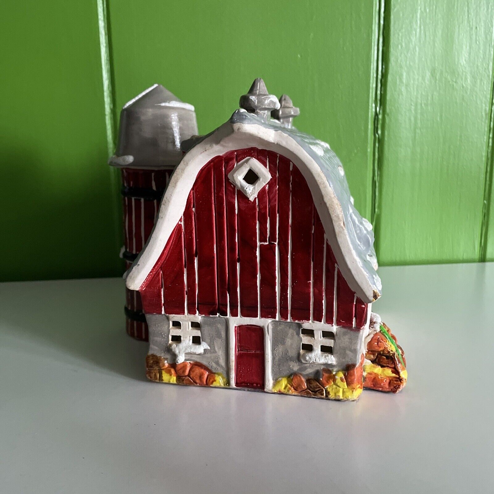 VINTAGE 1982 Dept 56 Original Snow House Series - Red Barn Silo
