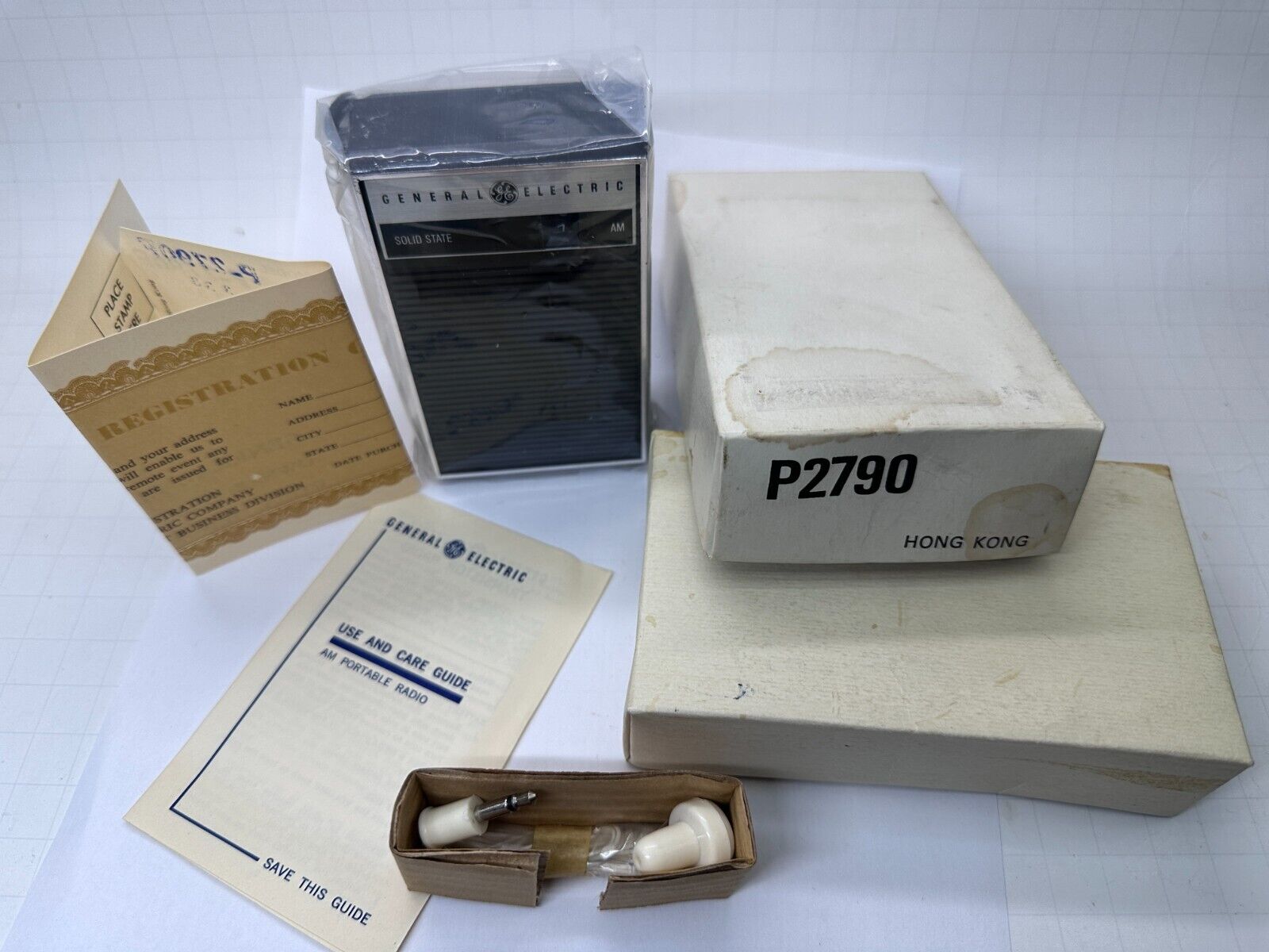 Vintage General Electric P2790 Solid State AM Radio New in Box Hong Kong