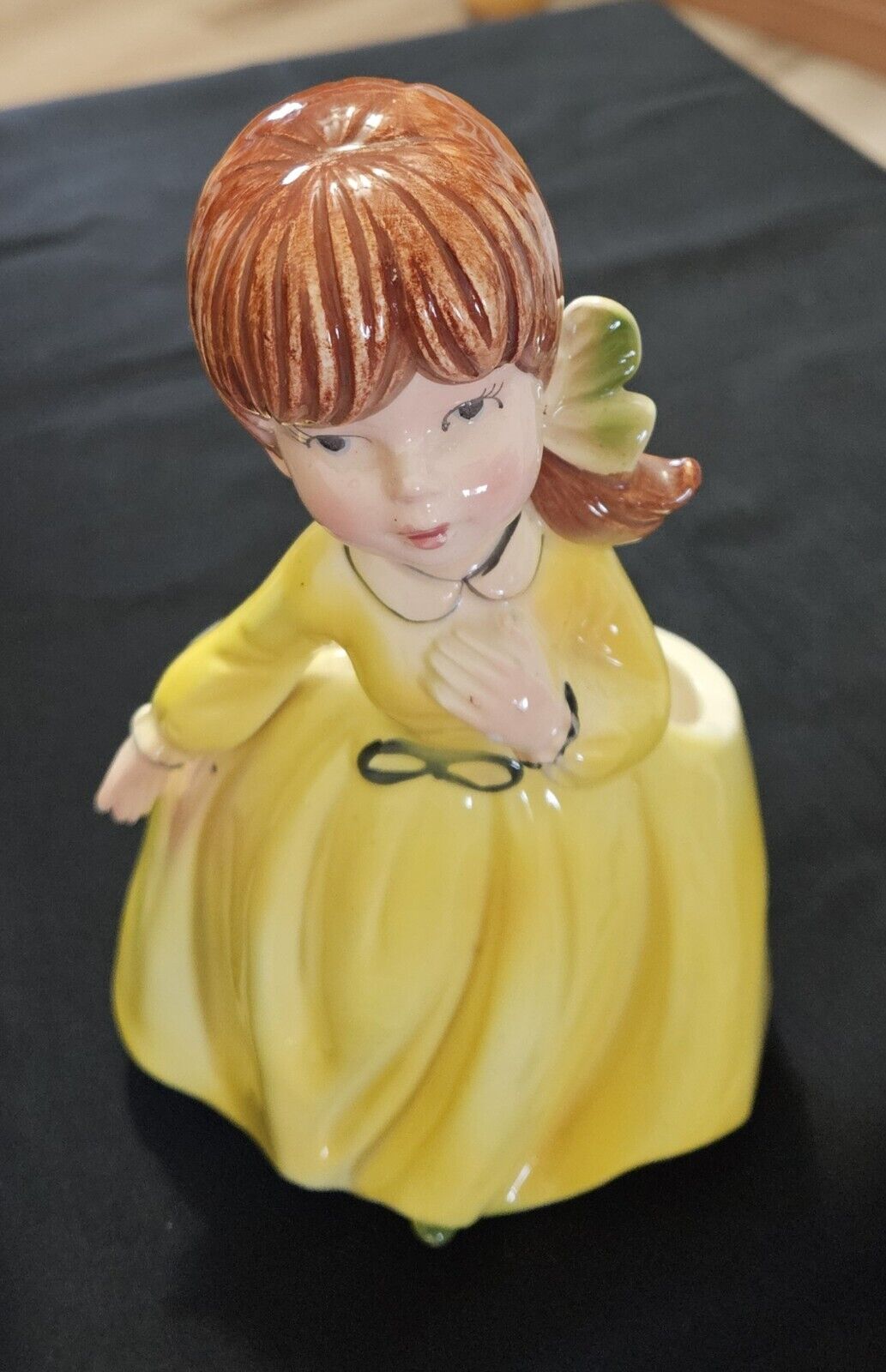 Vintage Inarco Planter E3786 Girl In Yellow Dress