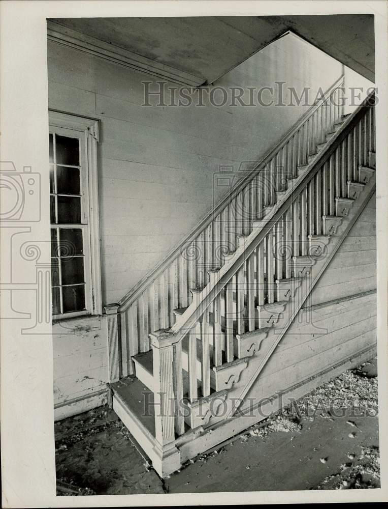 1970 Press Photo An old house with hand carved stair posts at Latta Place