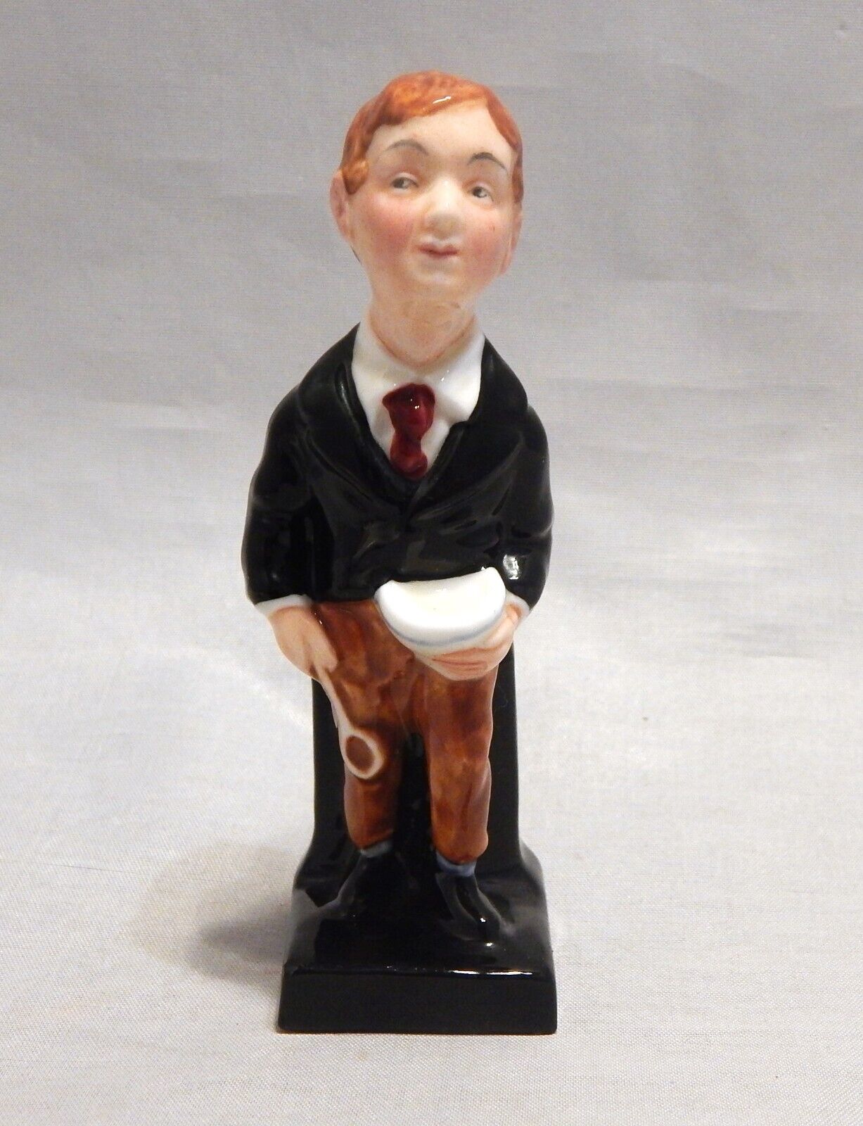 Royal Doulton England Small Oliver Twist Figurine