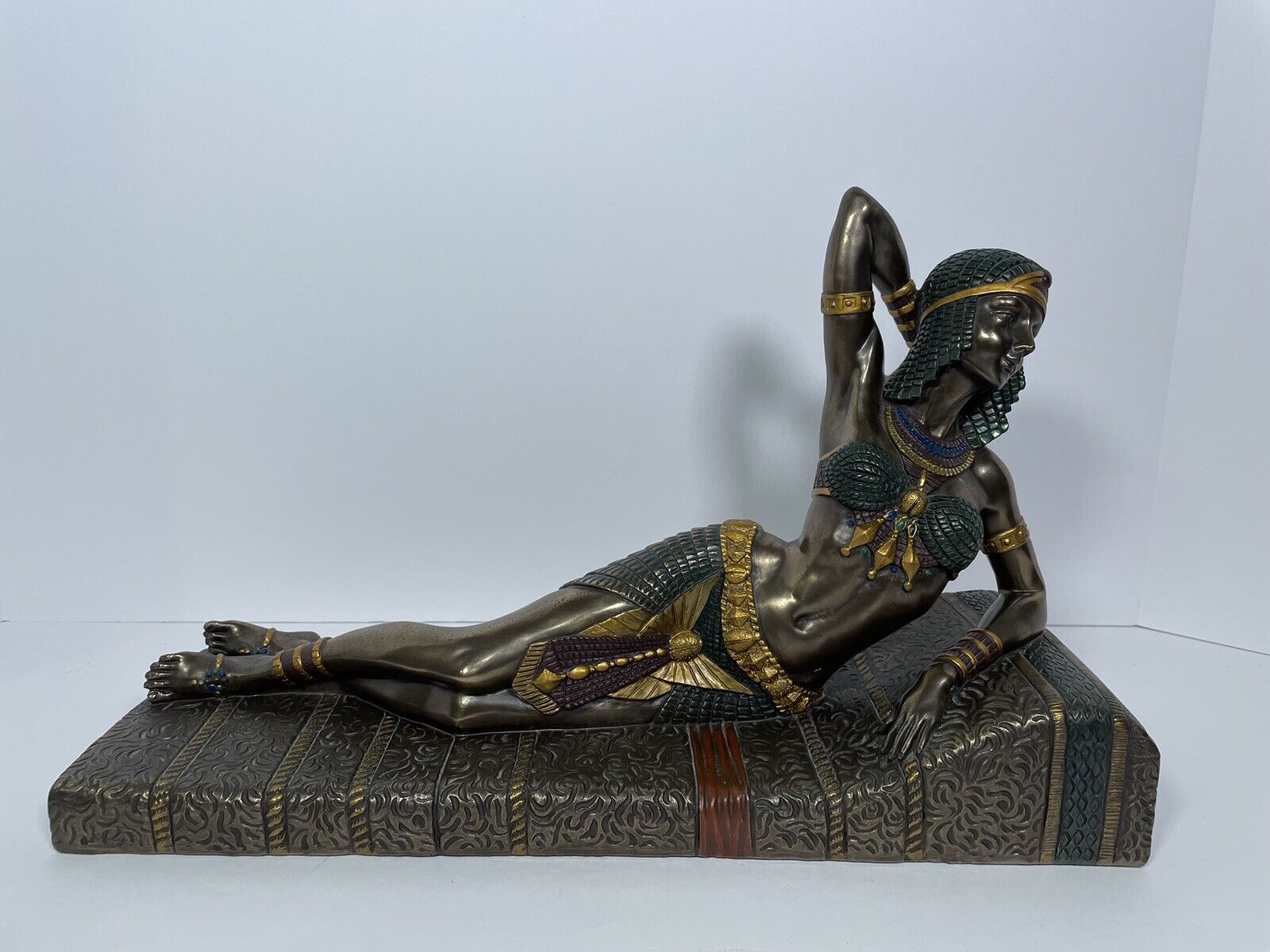 Vintage Figure Of Cleopatra Lying Down - Luxor Las Vegas Gift Collection