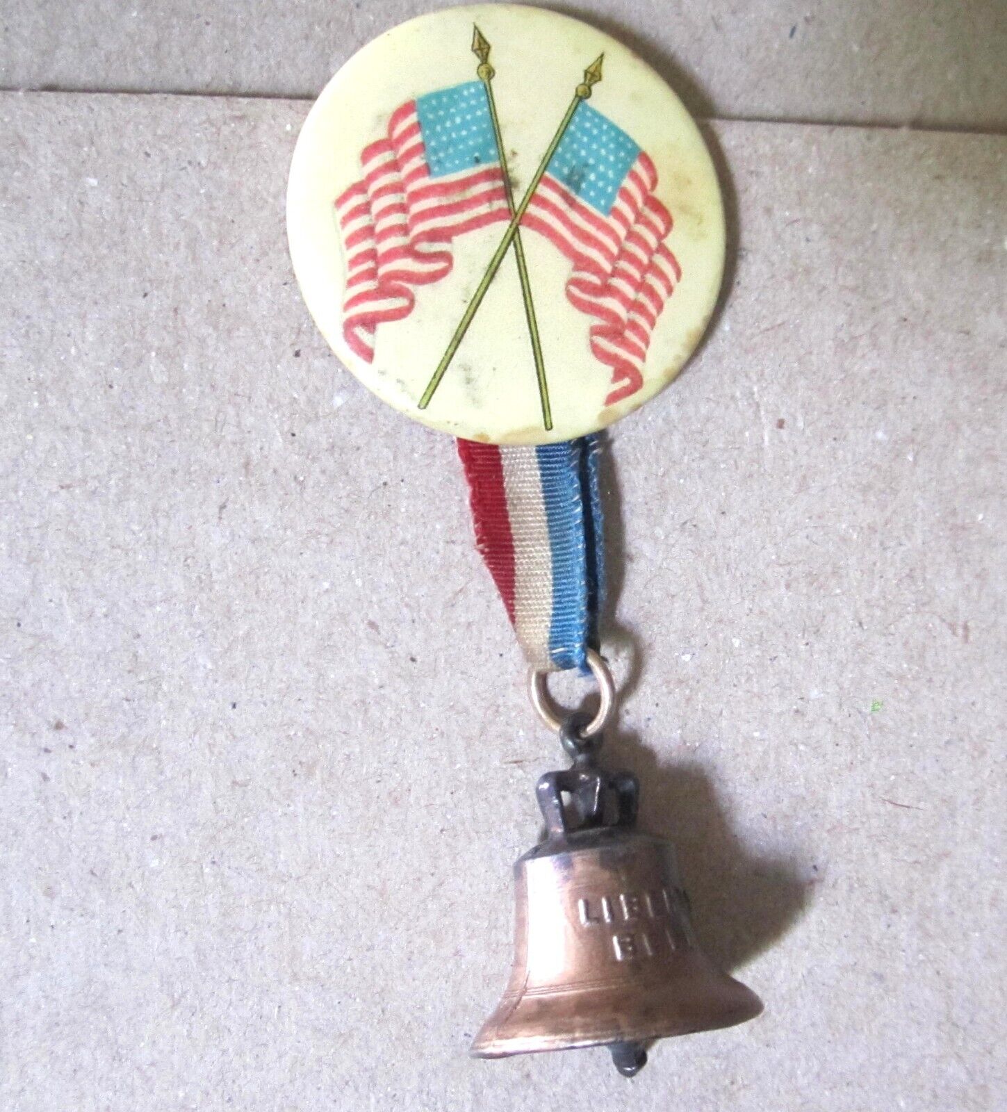 ANTIQUE PINBACK PIN BROOCH ADVERTISING BADGE BUTTON- Liberty Bell & U.S. Flag