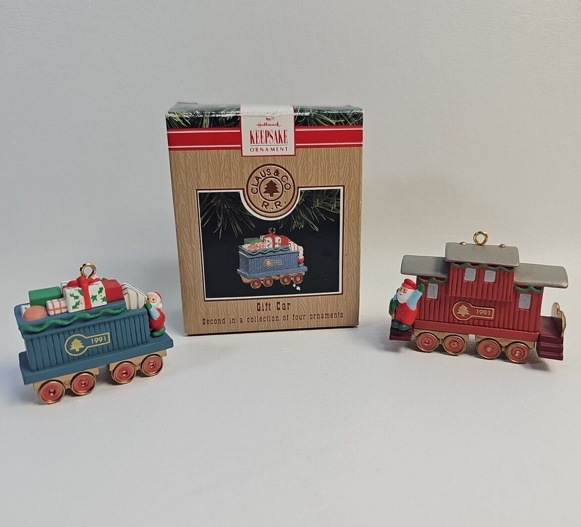 Vintage 1991 Hallmark Keepsake Ornament Claus and Co Railroad Caboose & Gift Car