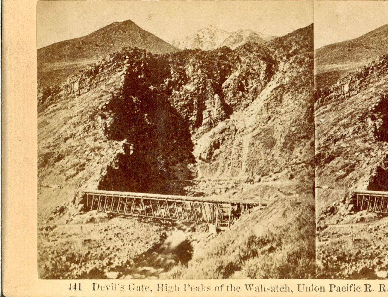 UTAH, Devil\'s Gate, Peaks of the Wahsatch, Union Pacific R.R.--Stereoview F111