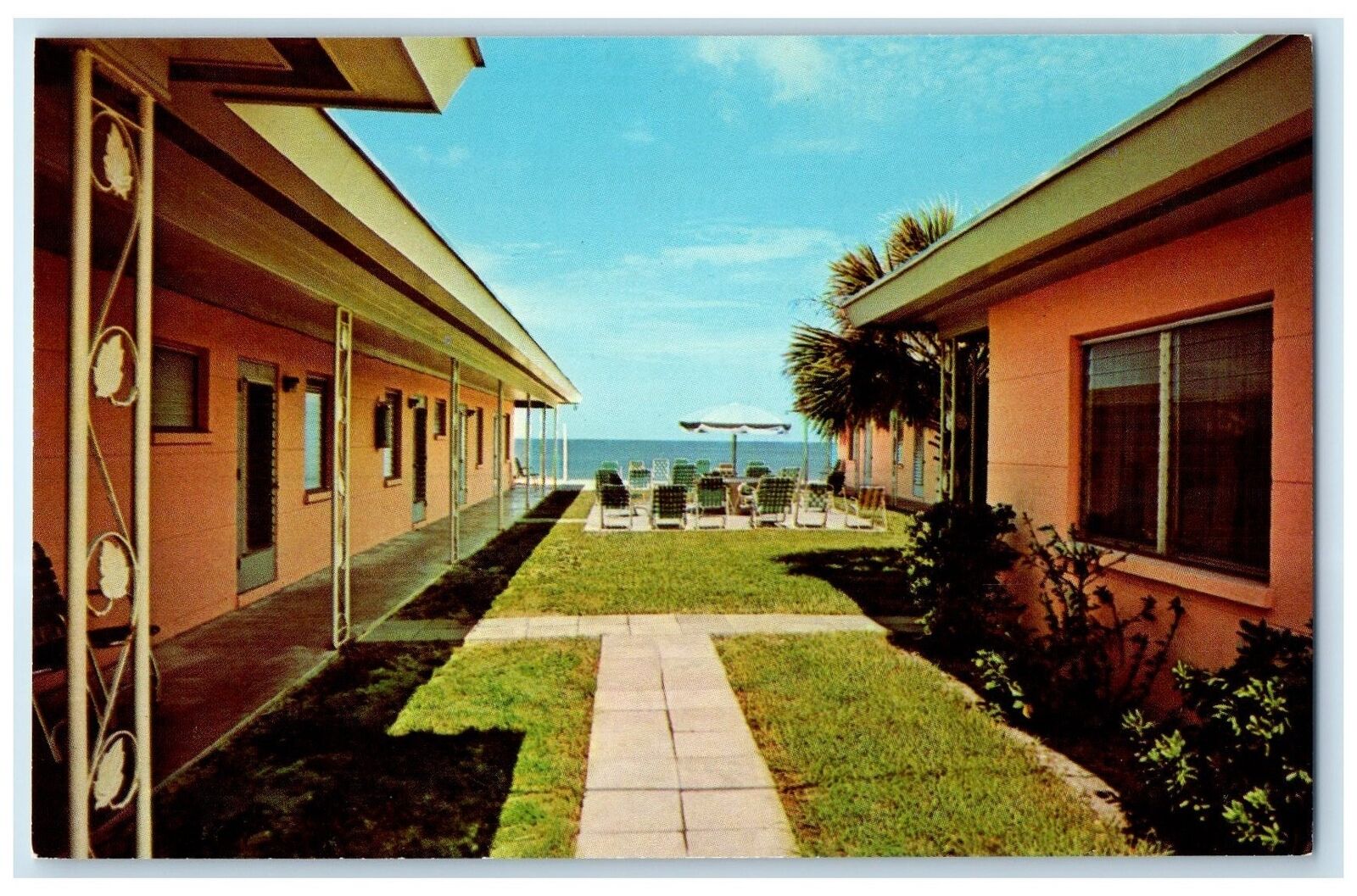 c1950\'s Holland Shores Beach Motel & Restaurant Cottage Nokomis Florida Postcard