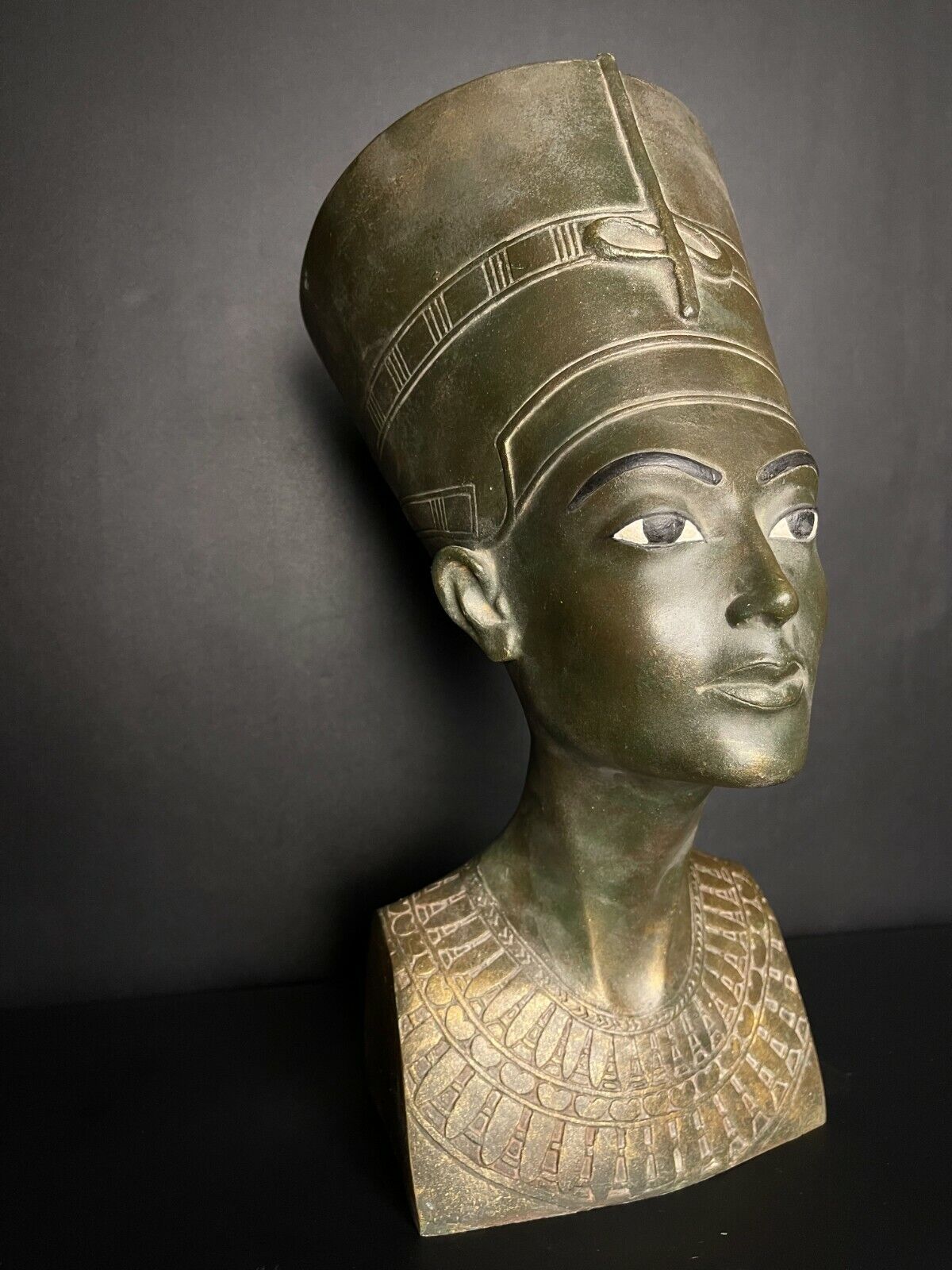 Large Head of Queen NEFERTITI the Royal Spouse of Akhenaten made of Heavy stone