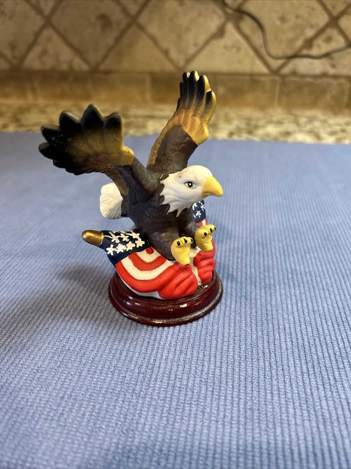 Vintage Patriotic American Eagle Ceramic Figurine